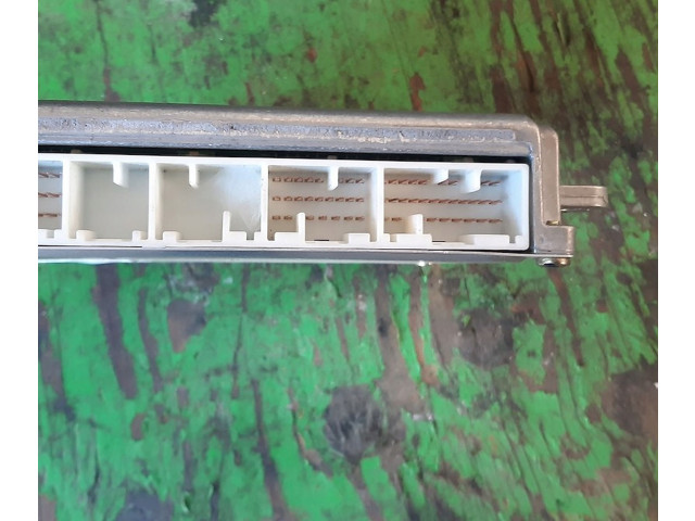 Блок управления двигателем ECU