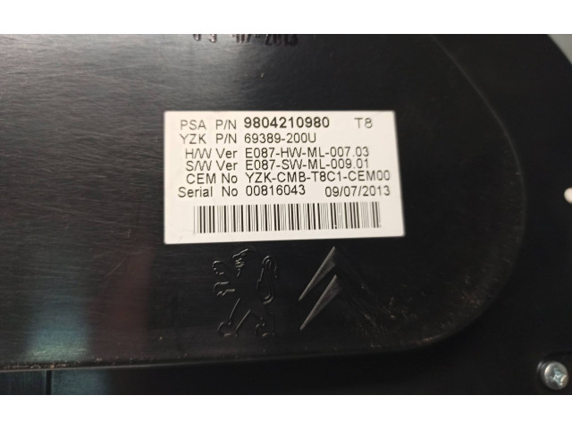 Панель приборов 9804210980, 69389200U   Peugeot 5008       