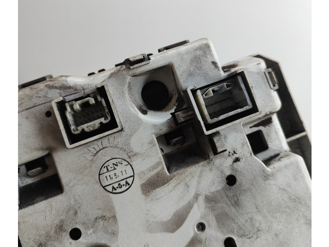 Спидометр (приборный щиток) MM0050108 Mitsubishi L200 2006 - 2014 года