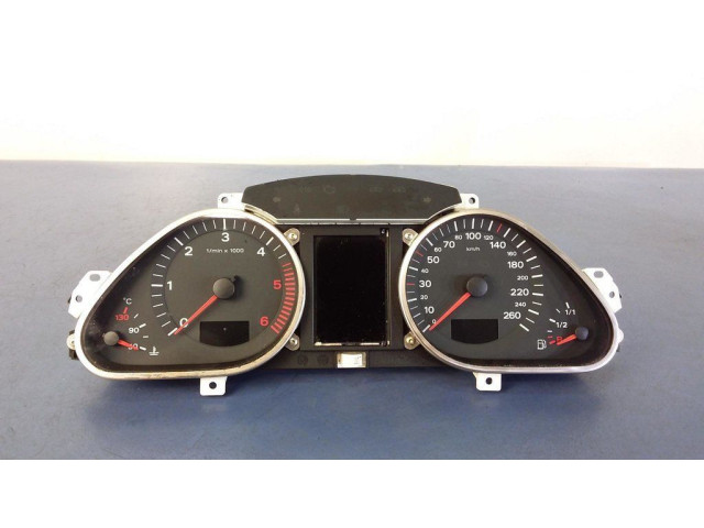 Přístrojová deska Audi A6 Allroad C5 2005 4F0920900