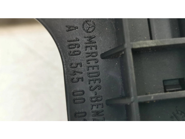 Pojistková skříňka 1695450001, 550000570 Mercedes-Benz A W169 2005