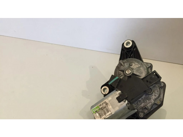 Моторчик заднего дворника 53018812, 8200145486A    Opel Vivaro