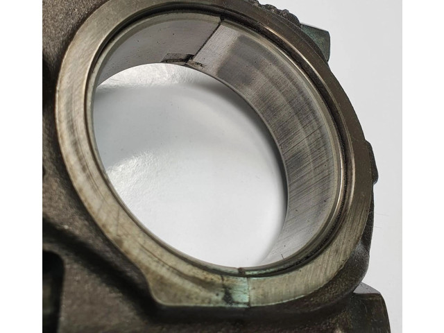  Поршень с шатуном  085190  Volvo V50  