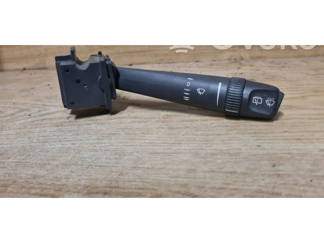 Ручка стеклоочистителей    Volvo XC70