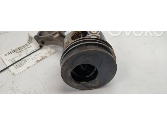 Píst    Volkswagen Transporter - Caravelle T5    FJL 