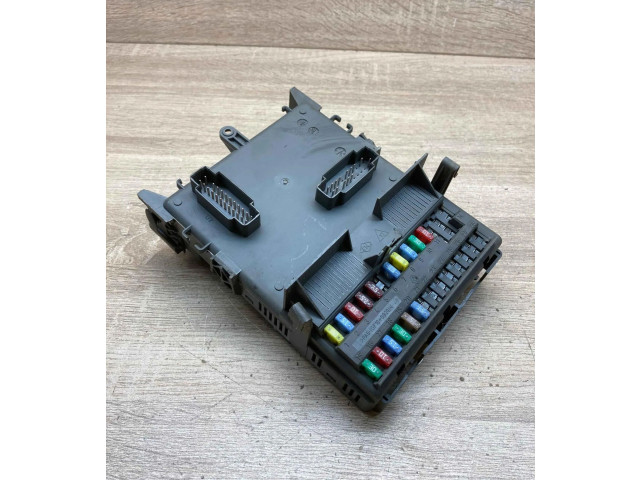   Pojistková skříňka 8200371614   Renault Espace IV 2002