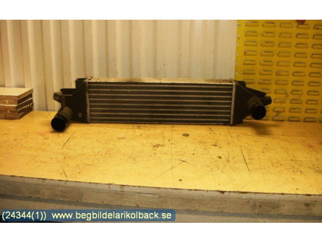 Интеркулер Saab 9-3 Ver1