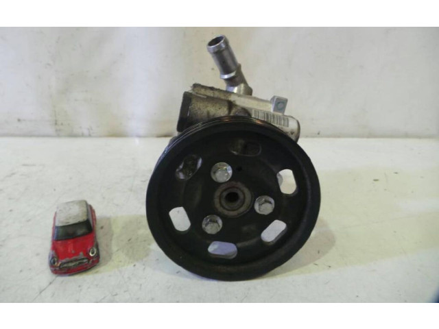 Насос усилителя руля    8200246248   Dacia Sandero