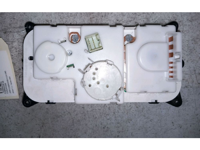 Блок управления климат-контролем Jeep Cherokee III KJ