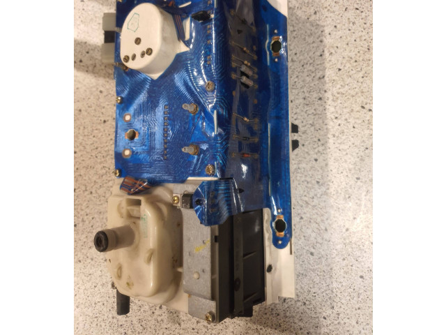 Панель приборов 191919033ls, 193919059A Volkswagen Golf II