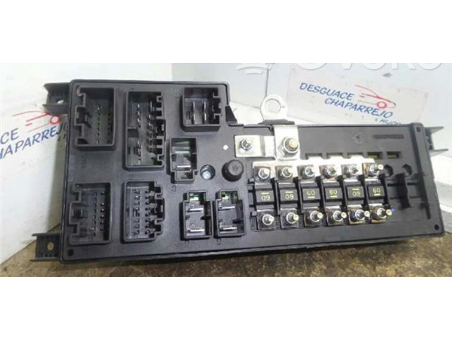 Блок предохранителей  9452993, 9452993   Volvo S80    