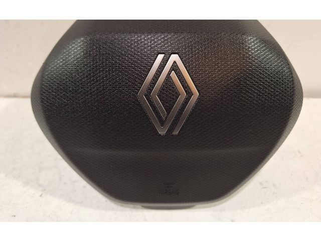 Подушка безопасности водителя 985104528R   Renault Trafic III (X82)