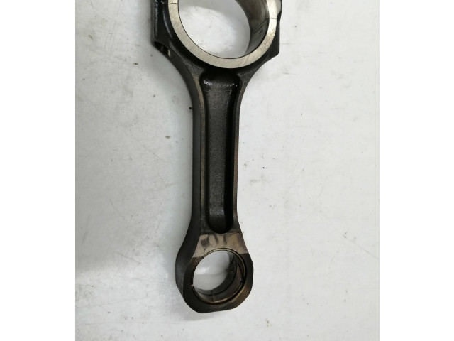 Шатун Ford Transit Custom