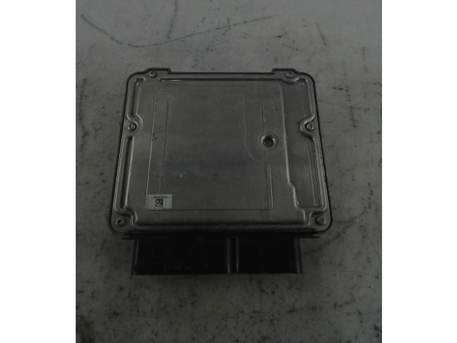 Řídící jednotka 55590420   Vauxhall Astra J 2010