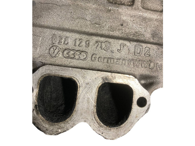 Топливная рампа 038129713J, 038129637B   Audi A3 S3 8L  