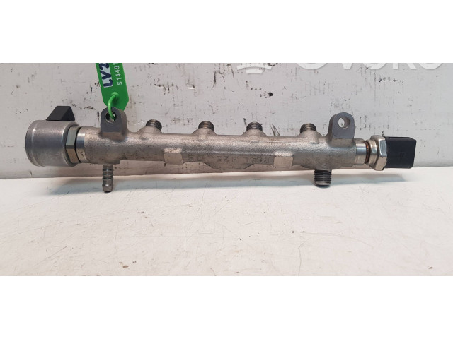 Топливная рампа 05L089, 04L130764E   Volkswagen Golf VIII  