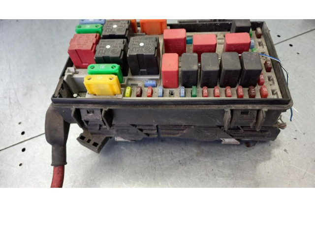 Pojistková skříňka Fiat Punto (199) 2005