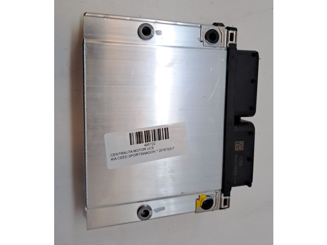 Блок управления двигателем Блок управления 3919907040 KIA Ceed