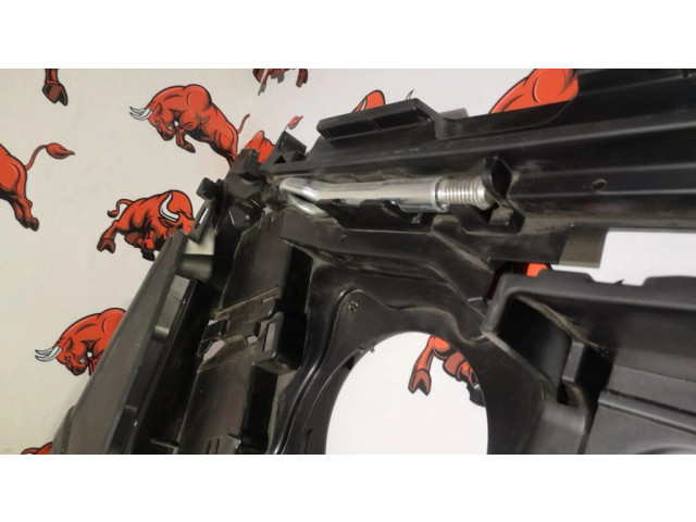 Дно багажника