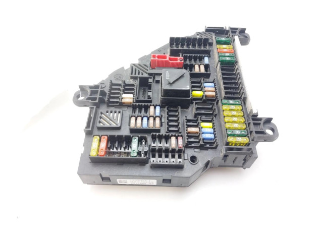 Блок предохранителей 9210860 BMW X3 F25