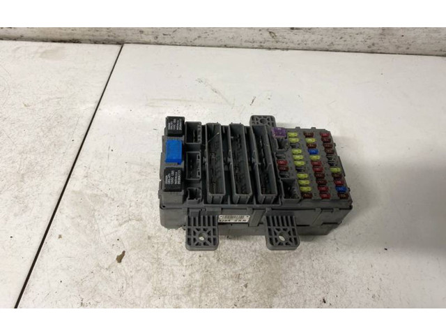 Блок предохранителей A000011, A-000011 Honda Accord