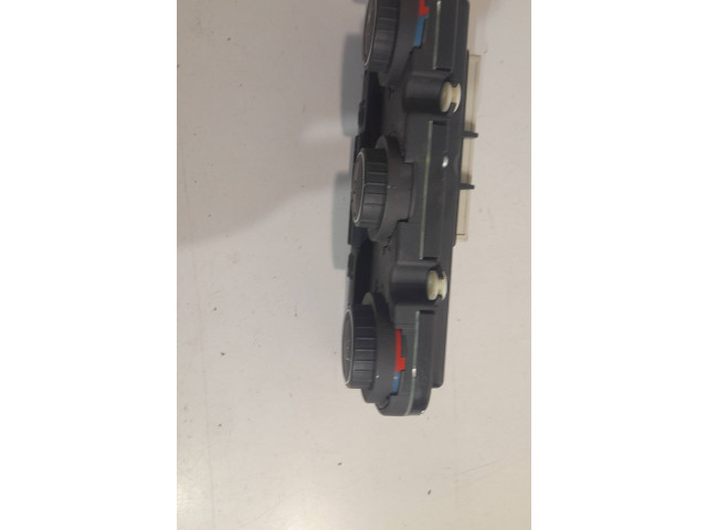 Блок управления климат-контролем    Volkswagen Touran I