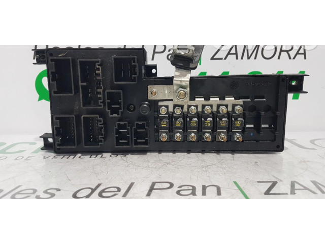 Блок предохранителей    Volvo V70    