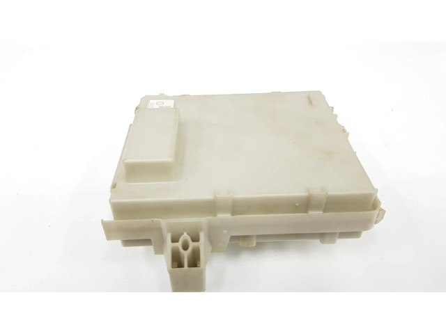 Pojistková skříňka 8267030230 Lexus GS 250 350 300H 450H 2006