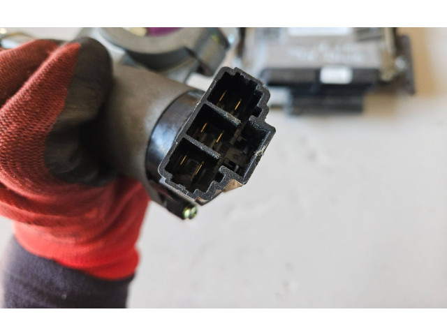 Блок управления двигателя 25182025, 96958816   Chevrolet Spark