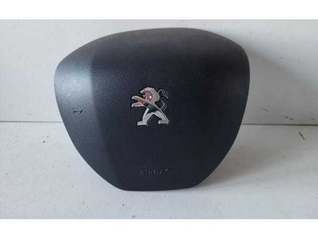 Подушка безопасности водителя 98072114ZD   Peugeot 2008 I