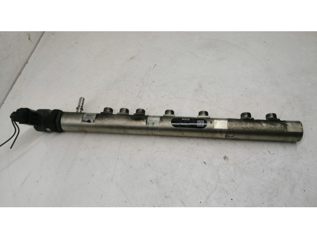 Vstřikovací lišta 779249204, 002112 BMW 7 E65 E66 pro naftový motor 4.4