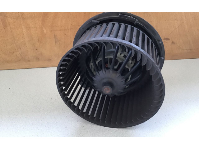 Вентилятор печки       Renault Twingo II