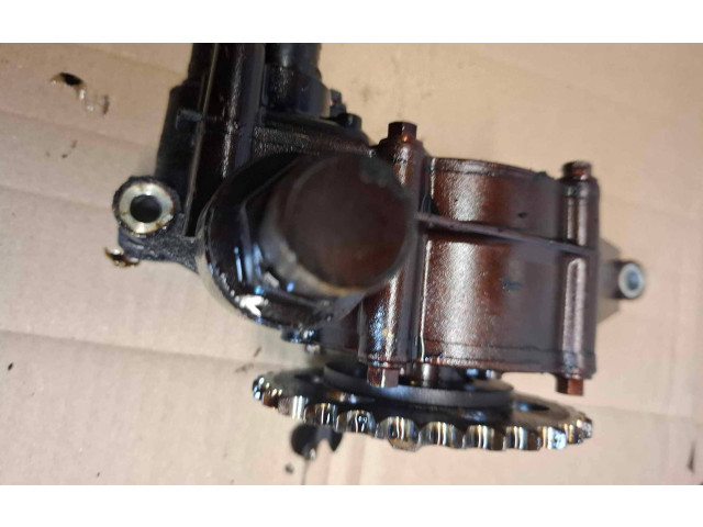 Масляный насос Jaguar XJ X300