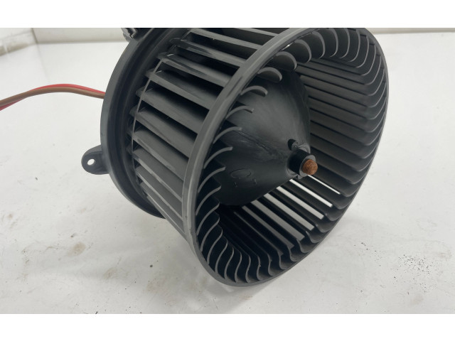 Вентилятор печки    T1019714Q   Opel Meriva B