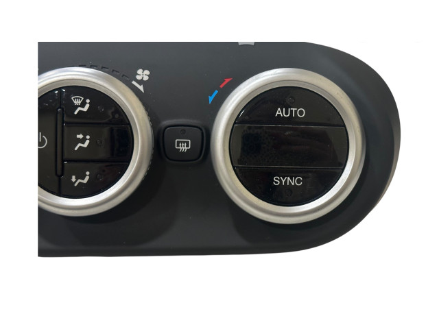 Блок управления климат-контролем 735712958, 07357129580   Fiat 500X