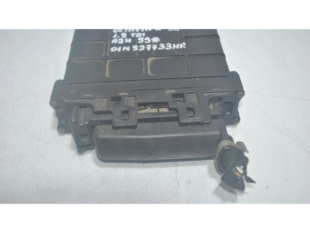 Блок управления коробкой передач 01M927733HR   Skoda Octavia Mk2 (1Z)