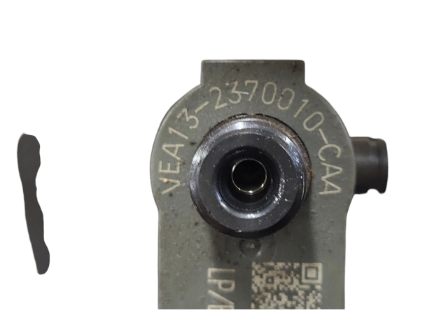 Vstřikovač 31336878, 0280   Volvo V40 Cross country    D4204T8 