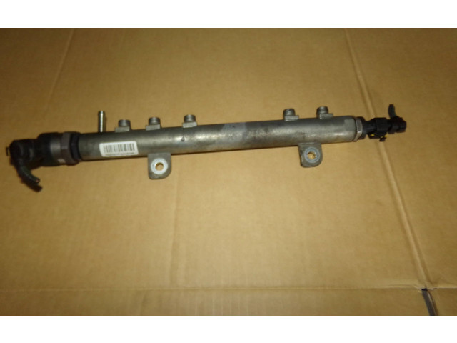 Топливная рампа 0445214086   Opel Meriva A  