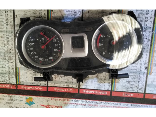 Панель приборов 8201031458, 8201031458   Renault Clio III       