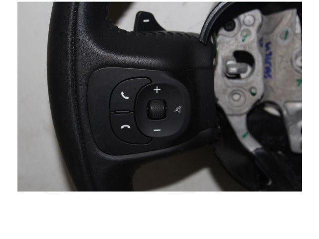 Руль Fiat 500L  2013 -  года       