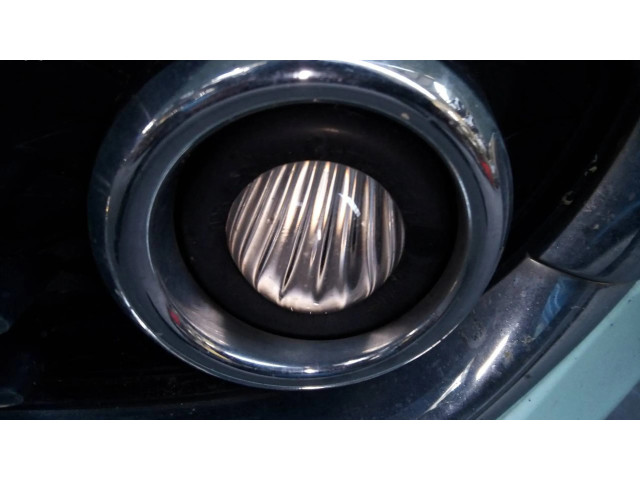 Передняя противотуманная фара