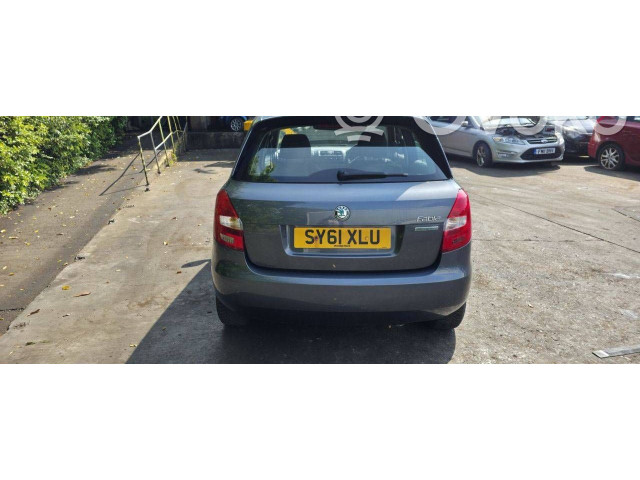 Моторчик заднего дворника 5J7955711C Skoda Fabia Mk2 (5J)