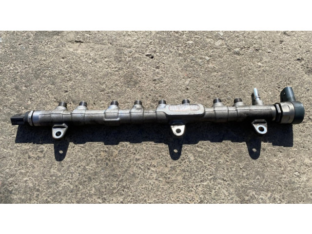 Vstřikovací lišta 8571569, 0445216051   BMW 7 G11 G12  pro naftový motor 3.0 B57 