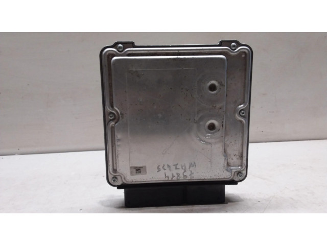 Řídící jednotka 04L907309K, 0281030170 Audi Q3 8U 2015