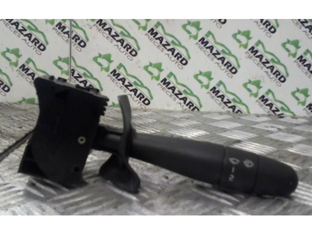 Ручка стеклоочистителей 6001551355 Dacia Logan I