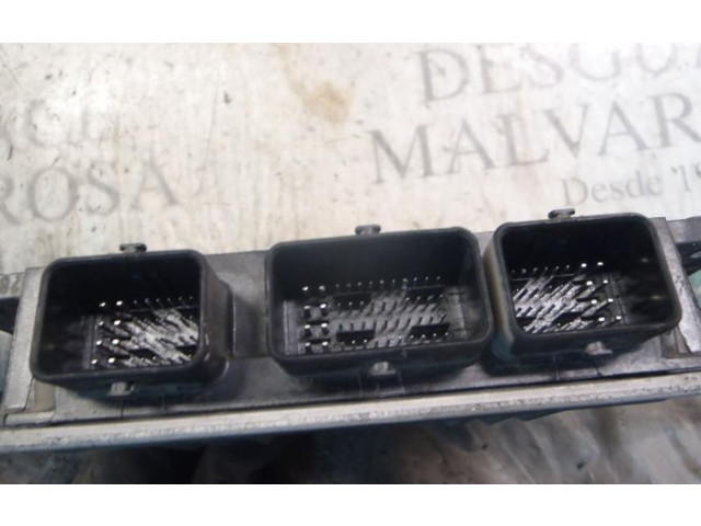 Блок управления двигателя 8200785530, 8200911568   Dacia Logan Pick-Up