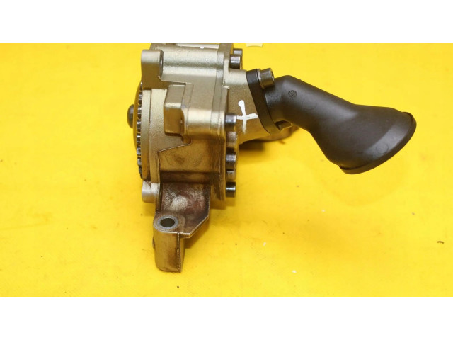 Масляный насос 03C105N Skoda Octavia Mk2 (1Z)