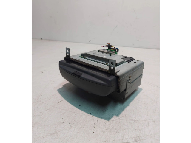 Дисплей    86220421, P233AF032   Volvo V70