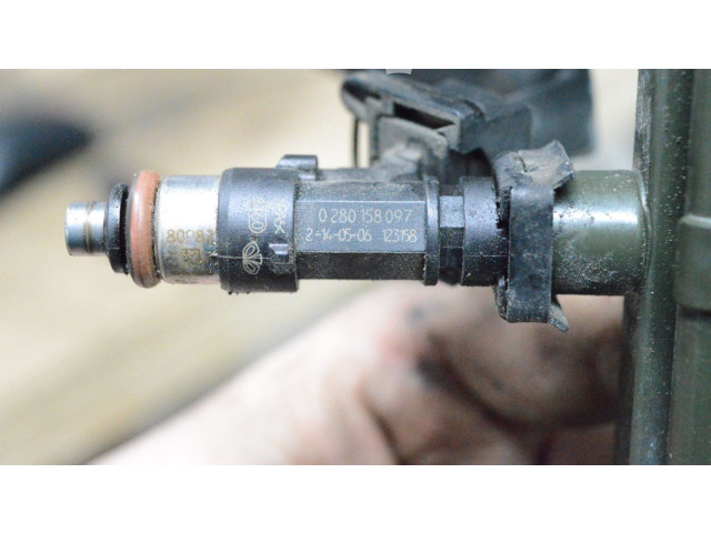 Vstřikovač Chevrolet Epica