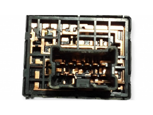 Включатель зеркал